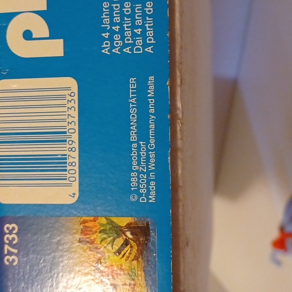 USED VINTAGE 1988 PLAYMOBILE  #3733 INDIAN VILLAGE WITH BOX - Picture 10 of 10